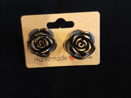 Black rose stud For Sale