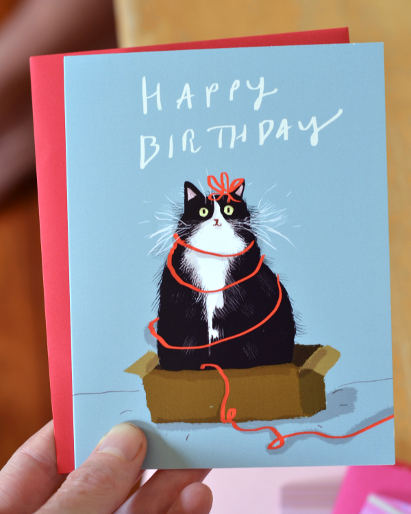 Birthday Box Kitty - Card Online